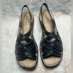 Naturalizer Woven Sandals